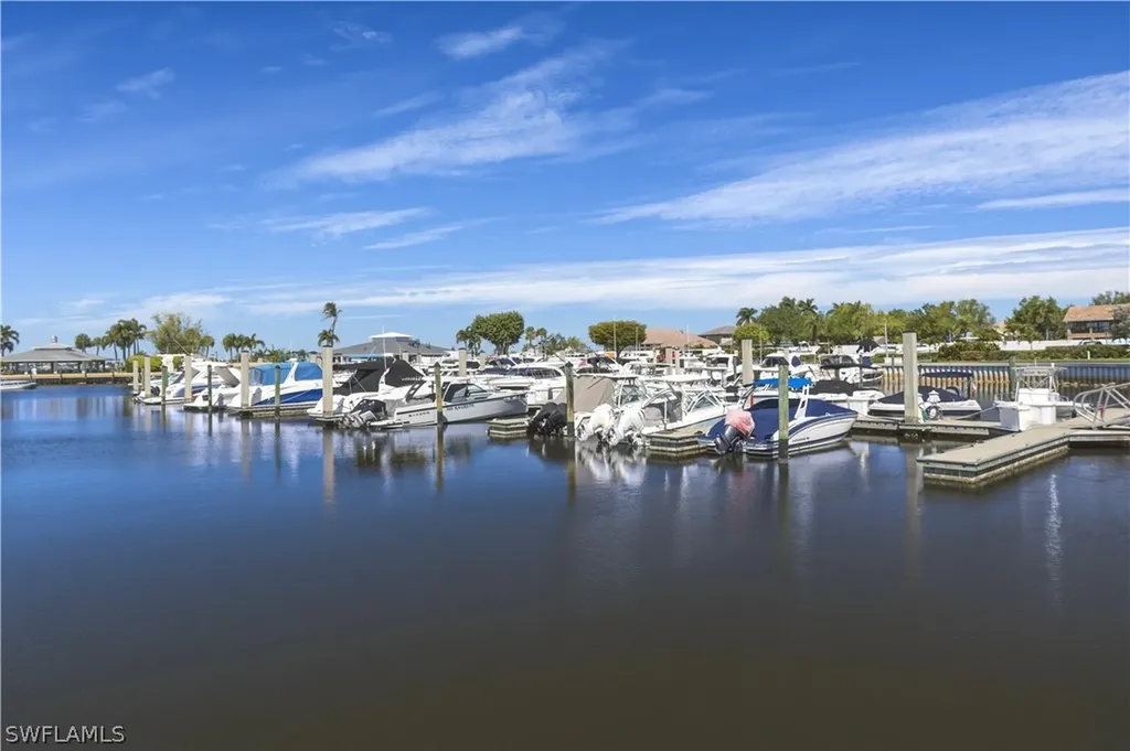 9515 Mariners Cove Lane Fort Myers FL 33919