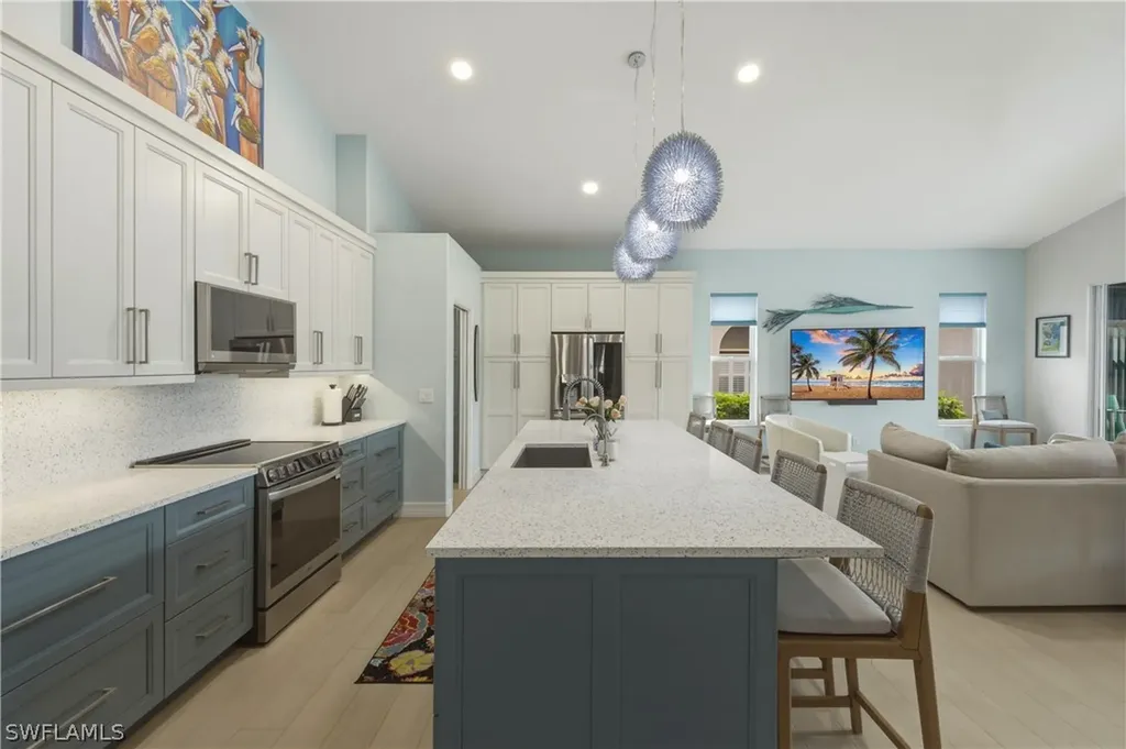 9515 Mariners Cove Lane Fort Myers FL 33919