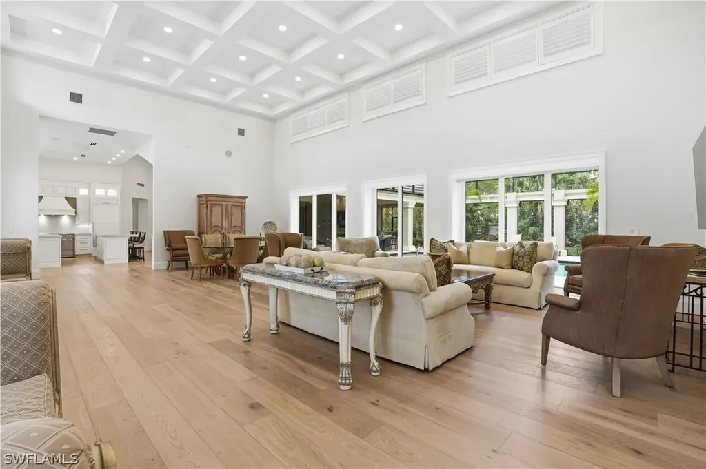 328 Sedgwick Court Naples FL 34108