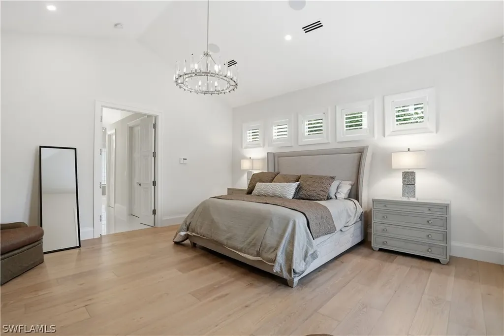 328 Sedgwick Court Naples FL 34108