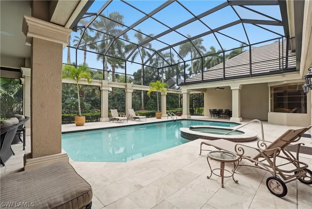 328 Sedgwick Court Naples FL 34108
