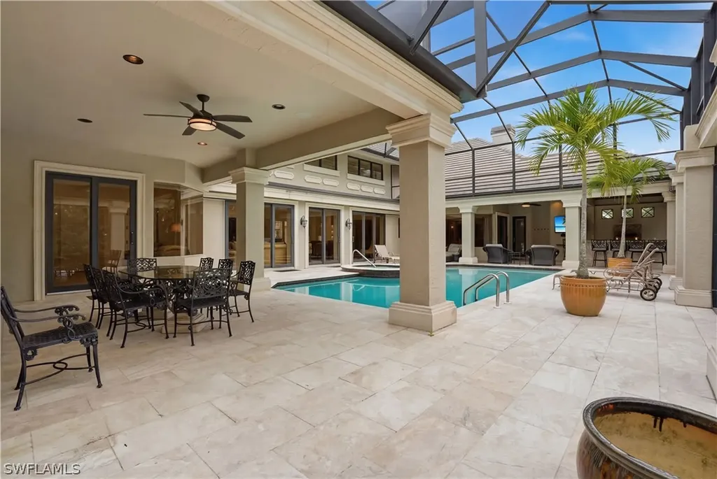 328 Sedgwick Court Naples FL 34108