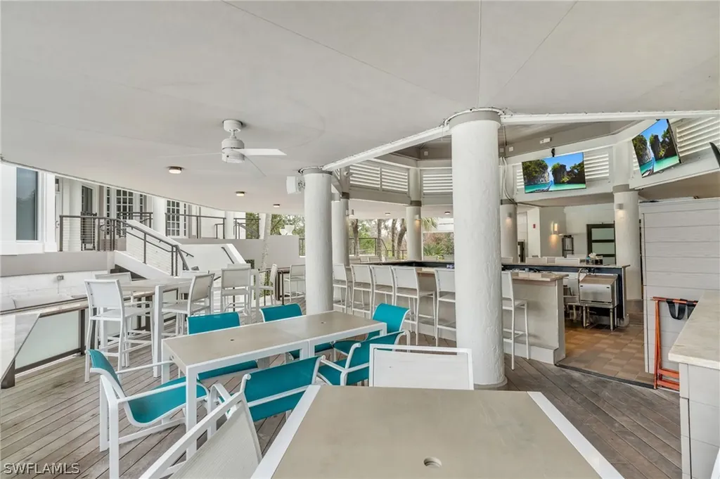 328 Sedgwick Court Naples FL 34108