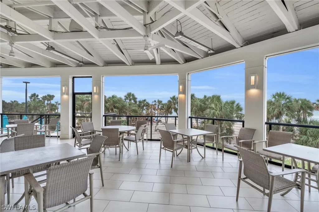 328 Sedgwick Court Naples FL 34108