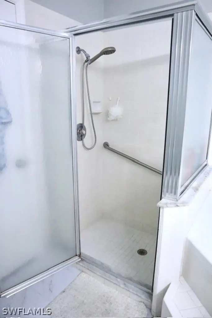 4276 Island Circle Fort Myers FL 33919