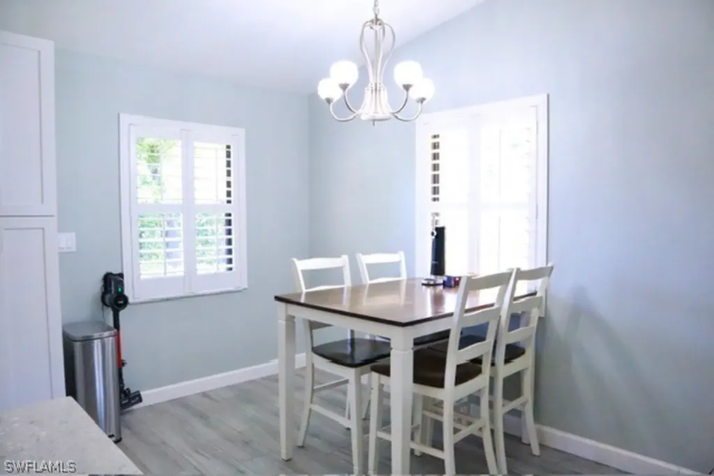 4276 Island Circle Fort Myers FL 33919