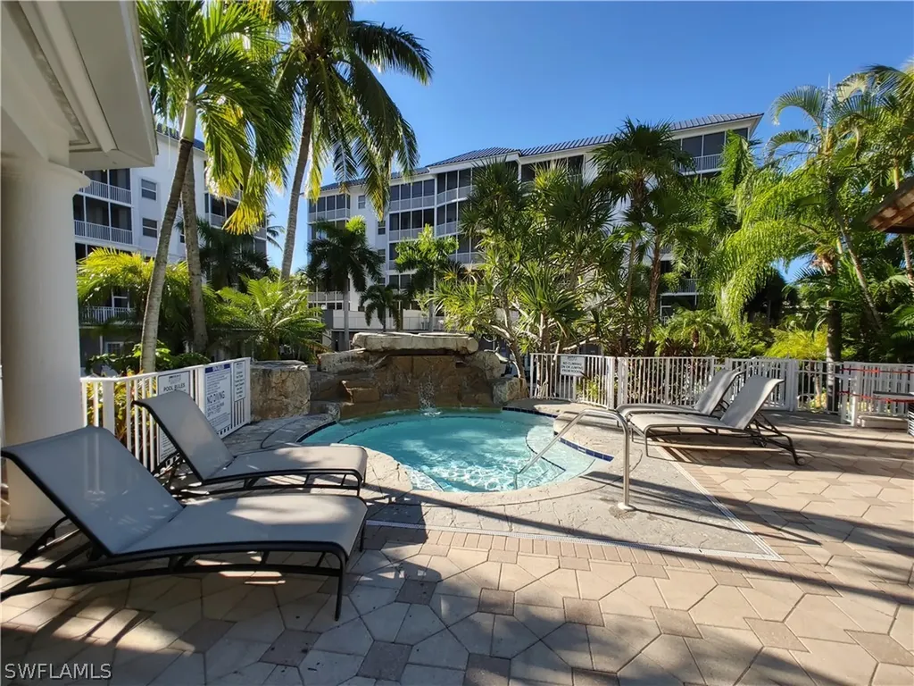400 Flagship Drive Naples FL 34108