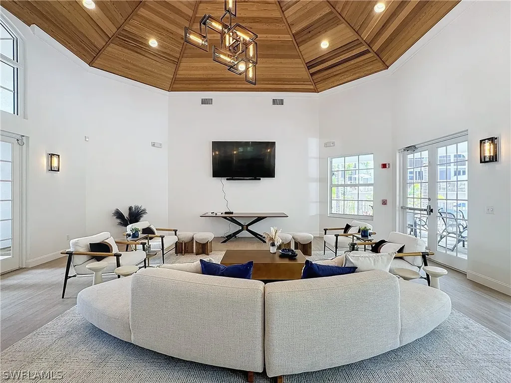 400 Flagship Drive Naples FL 34108