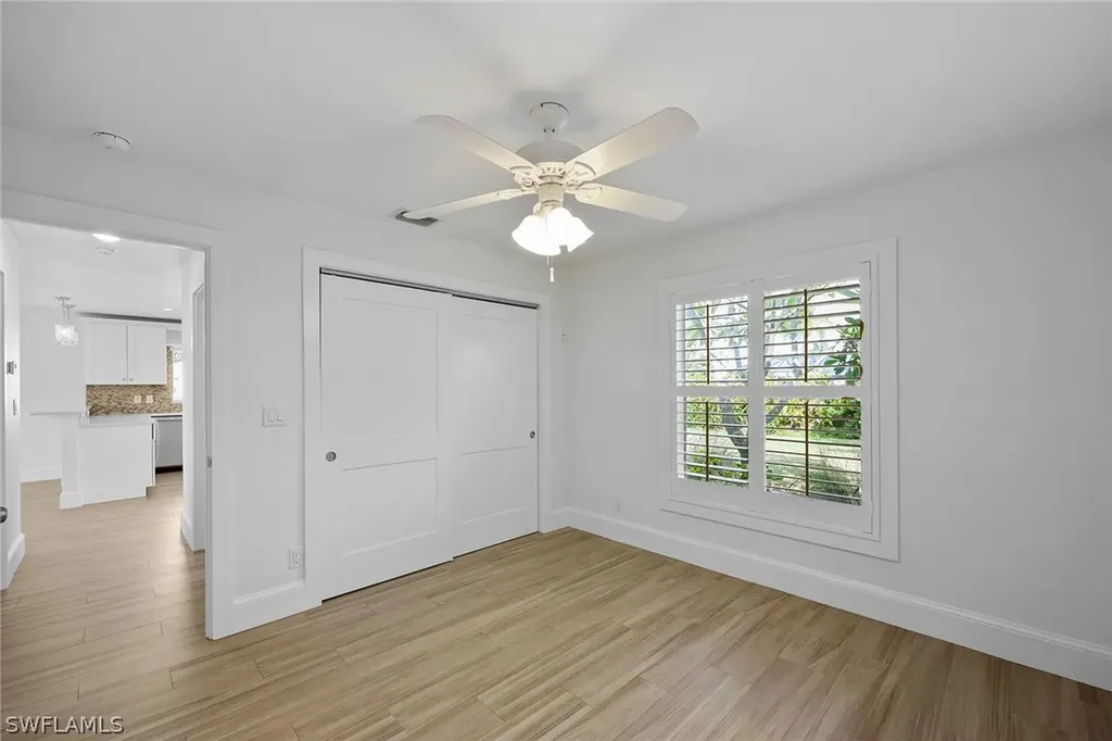 527 109th Avenue N Naples FL 34108