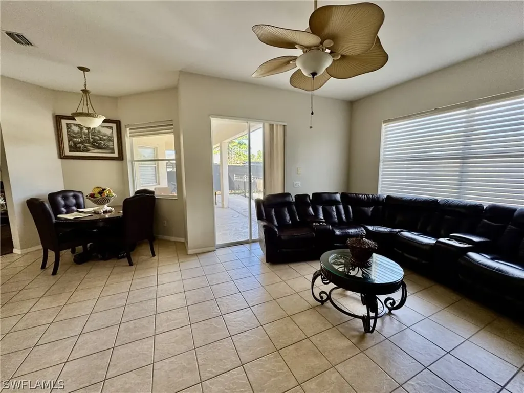 2041 24th Avenue NE Naples FL 34120