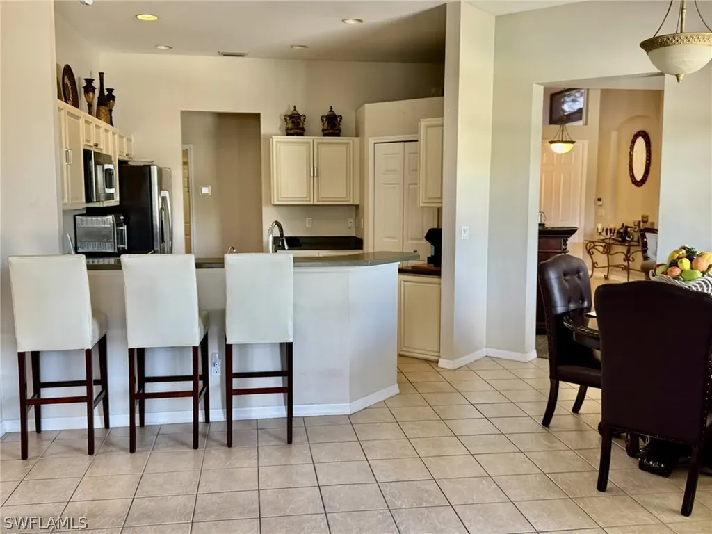 2041 24th Avenue NE Naples FL 34120