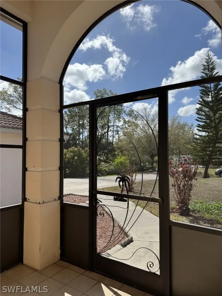 2041 24th Avenue NE Naples FL 34120