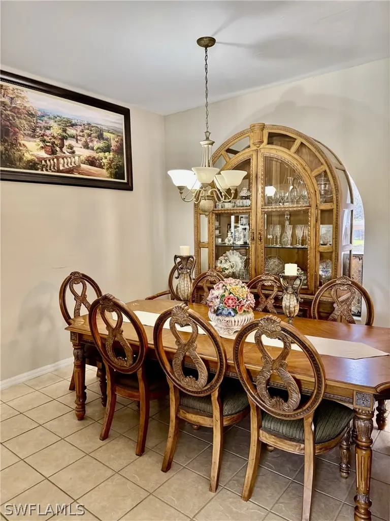 2041 24th Avenue NE Naples FL 34120