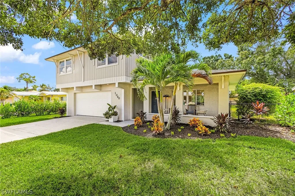 Naples FL, 1060 Cooper Drive