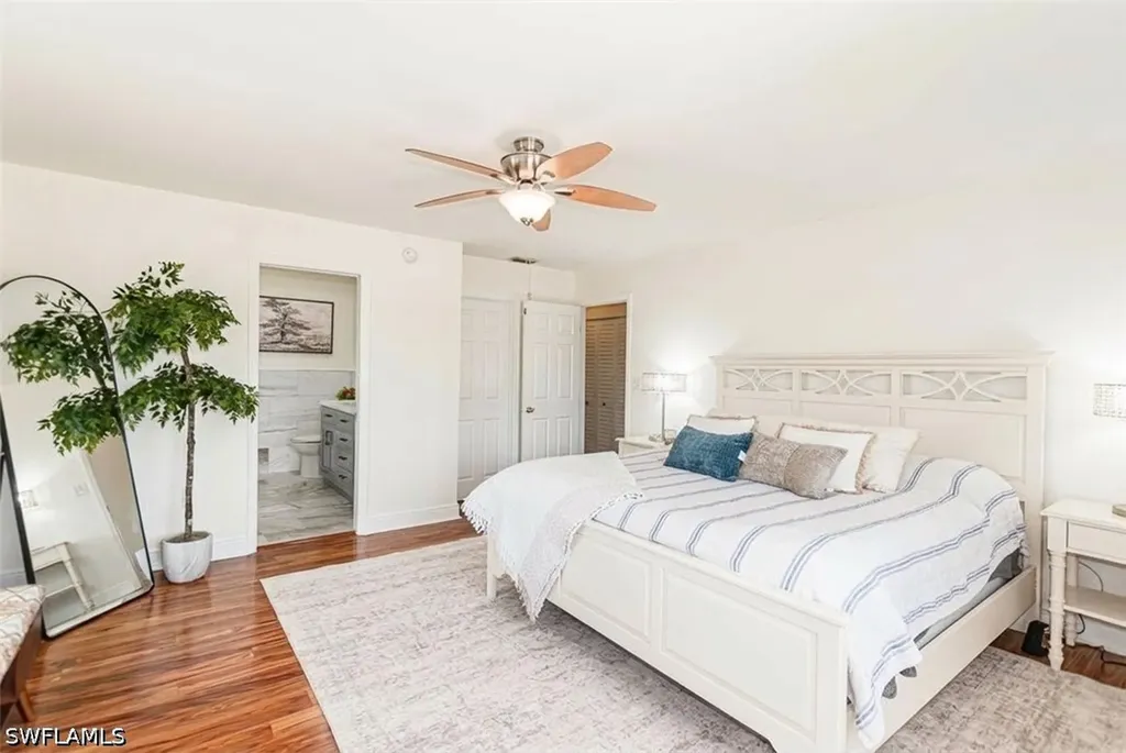 1060 Cooper Drive Naples FL 34103