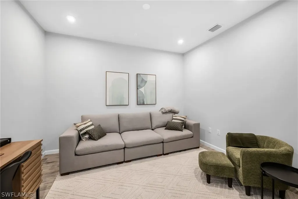 4552 Arboretum Circle Naples FL 34112
