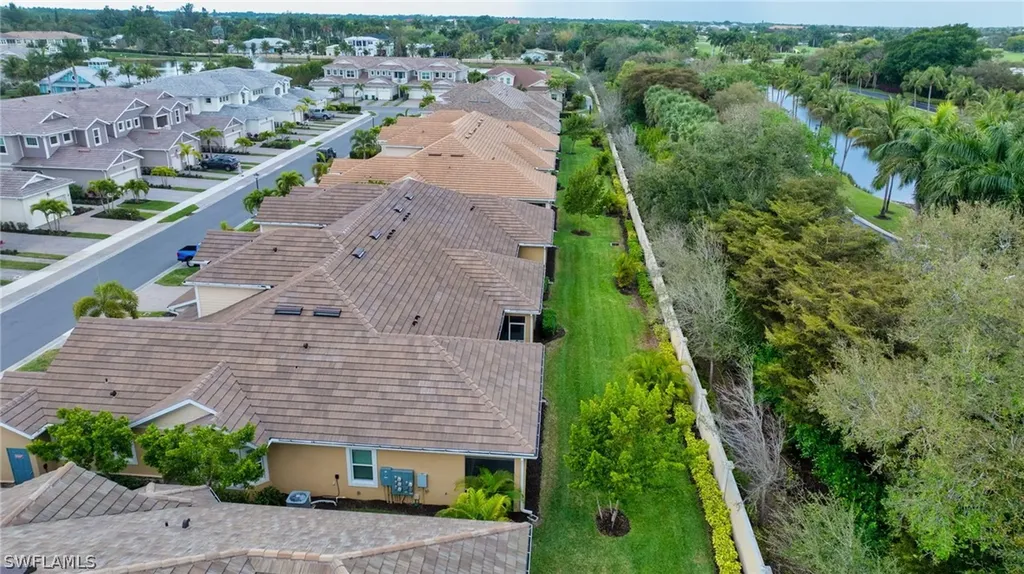 4552 Arboretum Circle Naples FL 34112