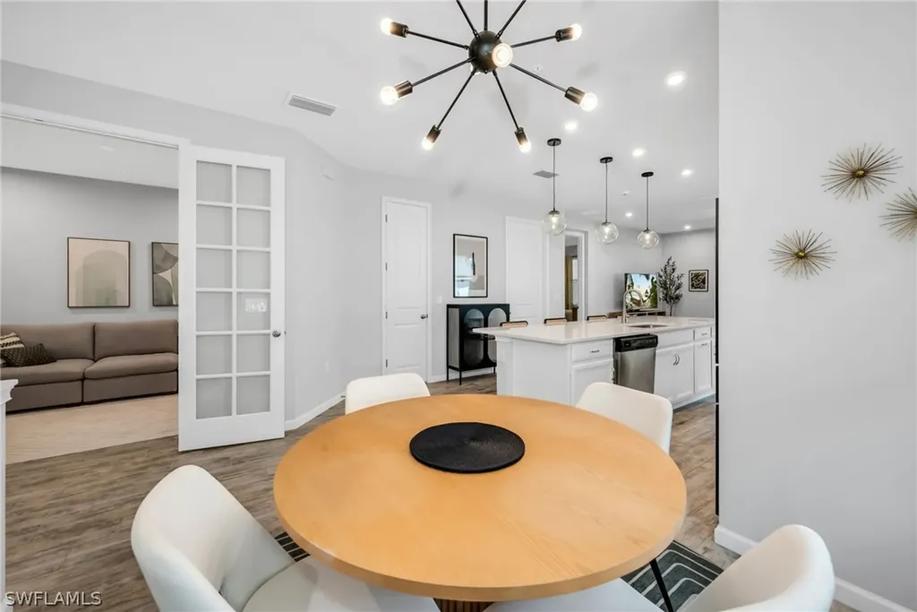 4552 Arboretum Circle Naples FL 34112