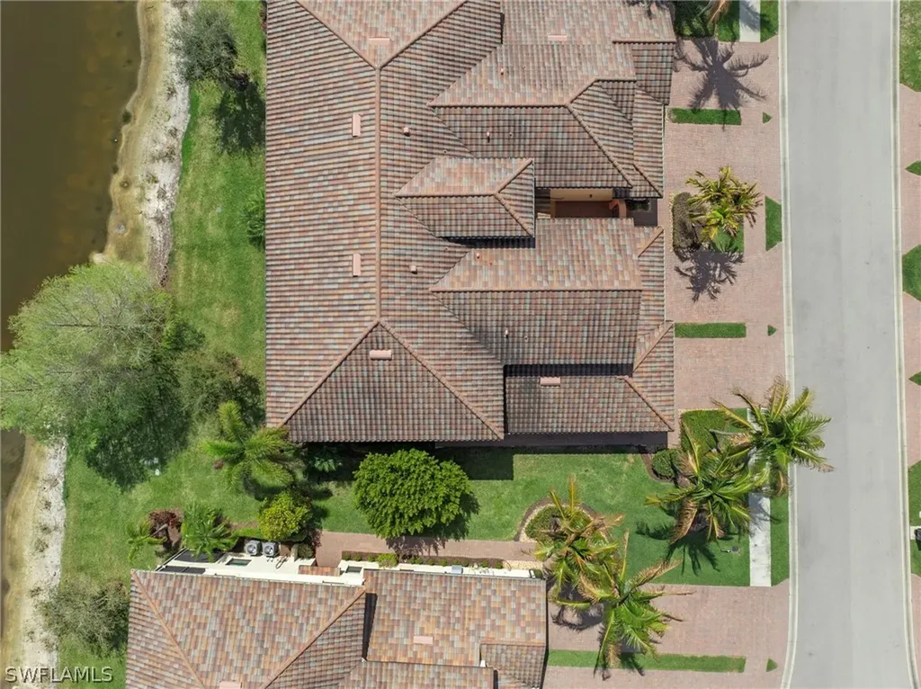 28021 Cookstown Court Bonita Springs FL 34135
