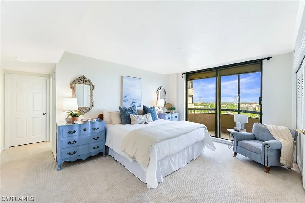 6075 Pelican Bay Boulevard Naples FL 34108