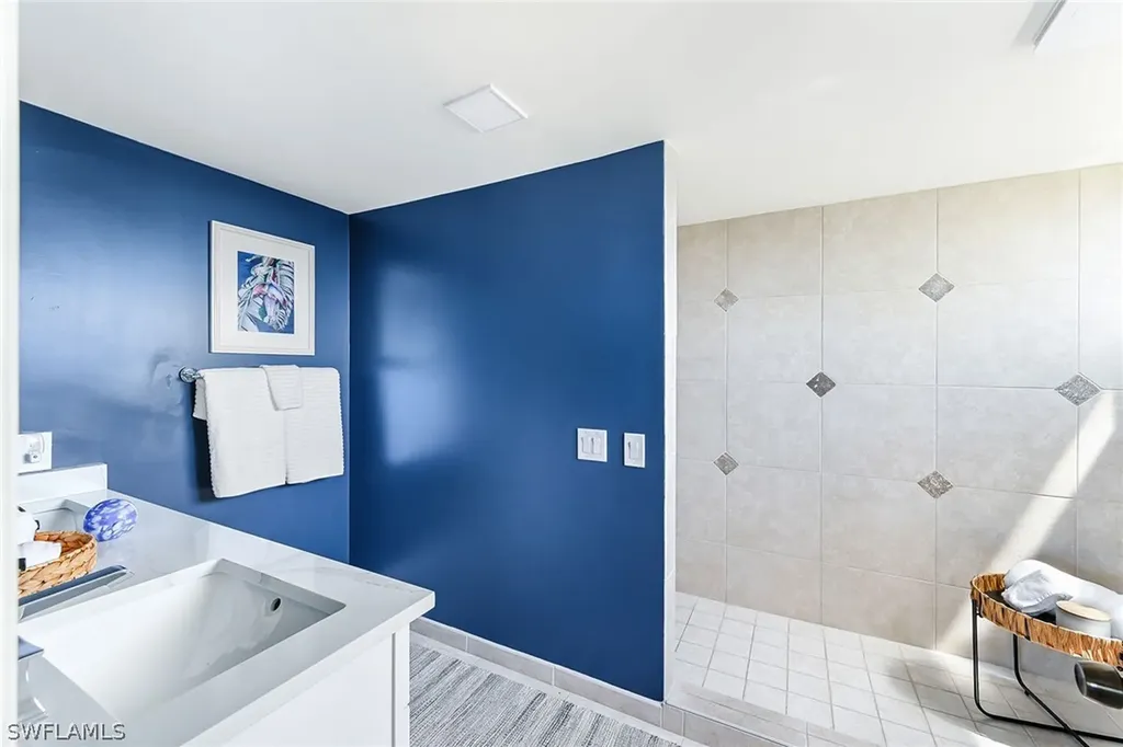 6075 Pelican Bay Boulevard Naples FL 34108