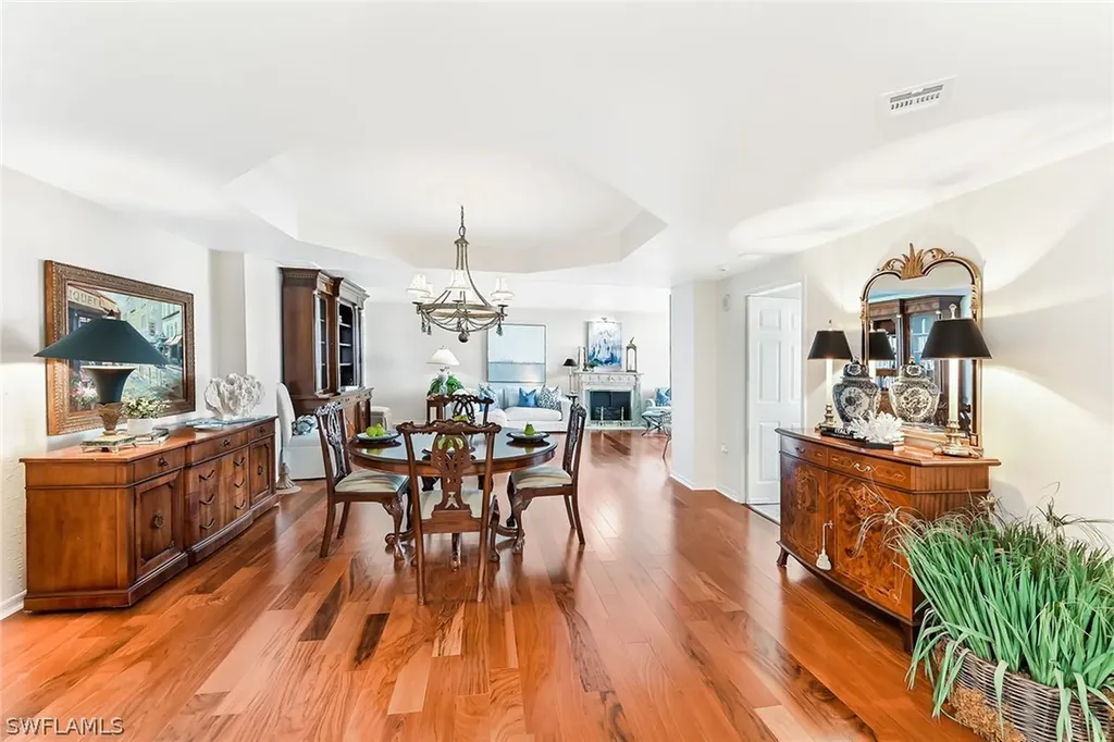 6075 Pelican Bay Boulevard Naples FL 34108