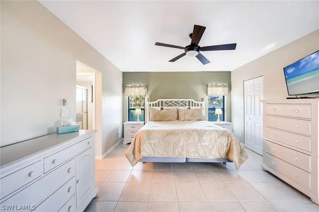 1802 Kings Lake Boulevard Naples FL 34112
