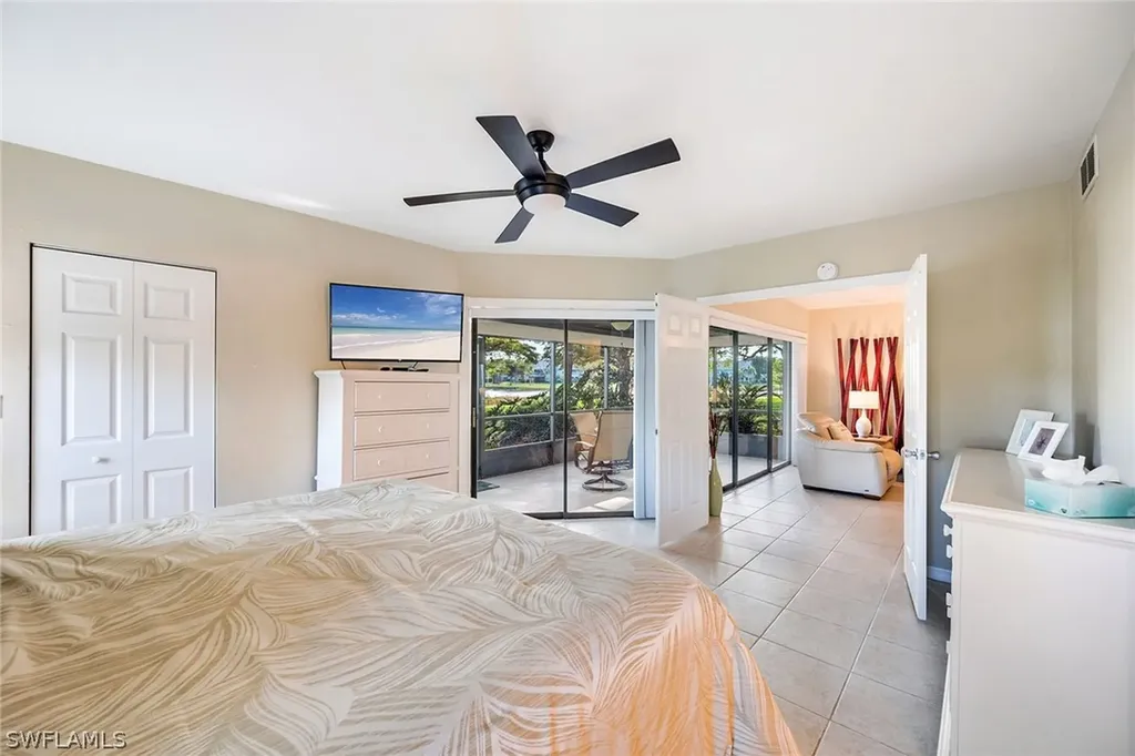 1802 Kings Lake Boulevard Naples FL 34112