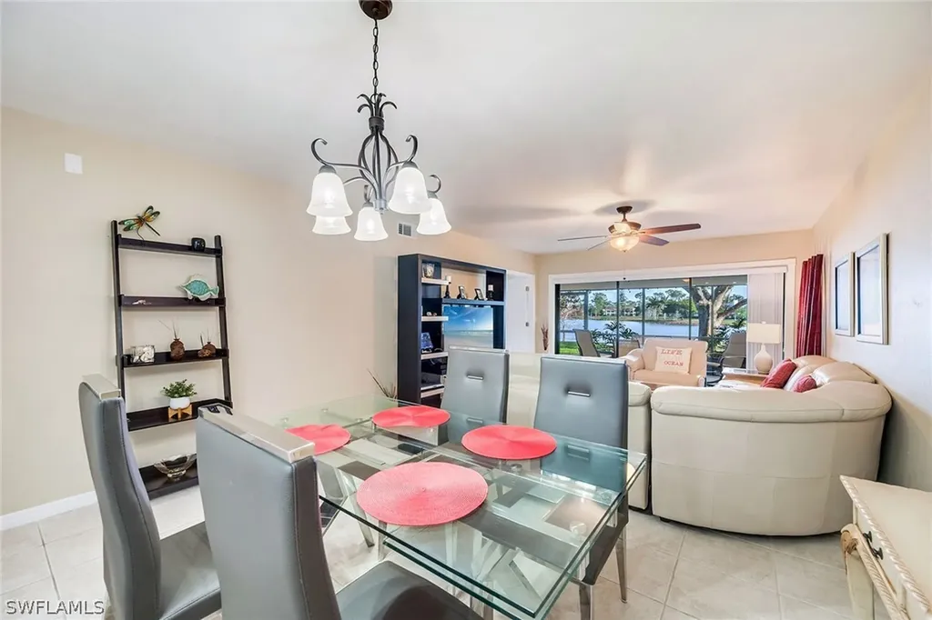 1802 Kings Lake Boulevard Naples FL 34112