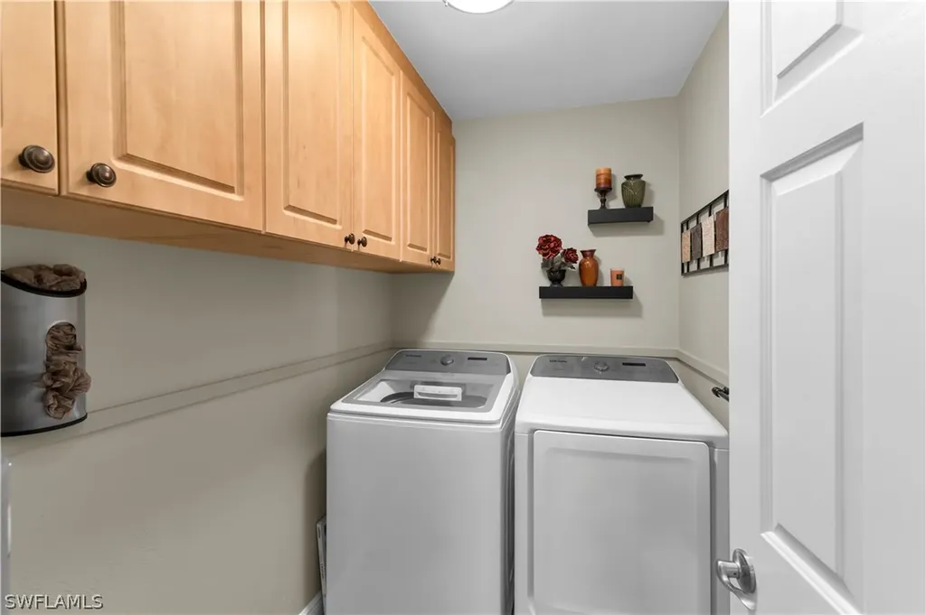 848 Collier Court Marco Island FL 34145