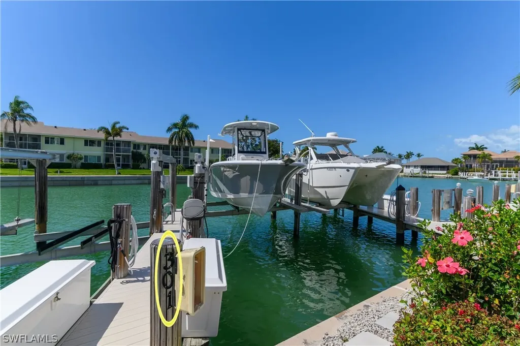 848 Collier Court Marco Island FL 34145