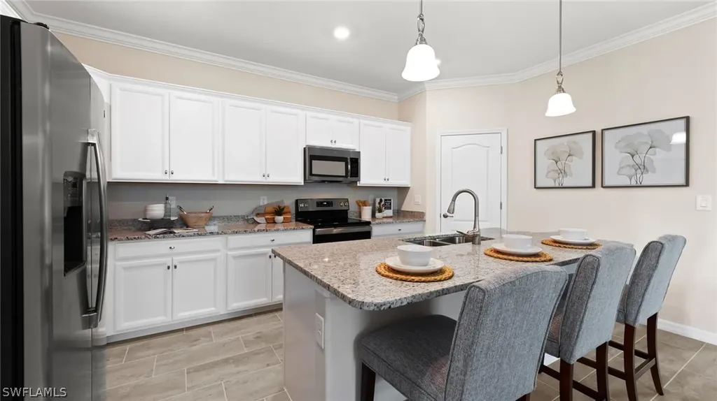 5187 Sugarwood Drive Naples FL 34113