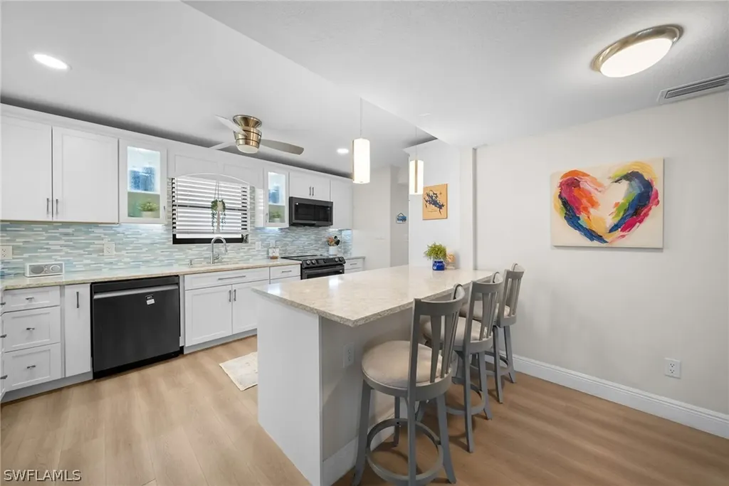 845 Collier Court Marco Island FL 34145
