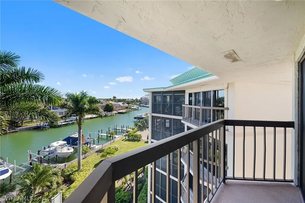 845 Collier Court Marco Island FL 34145