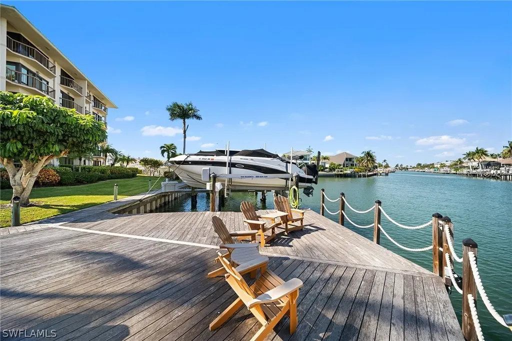 845 Collier Court Marco Island FL 34145