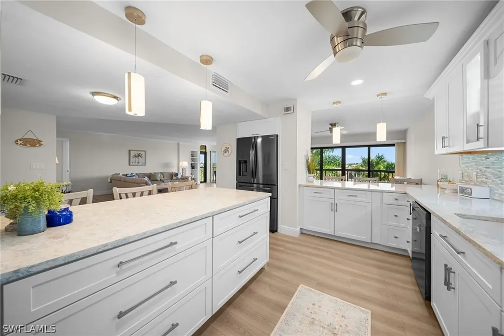 845 Collier Court Marco Island FL 34145