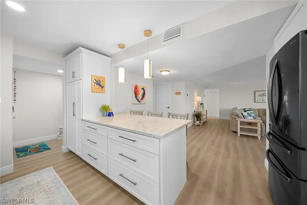 845 Collier Court Marco Island FL 34145