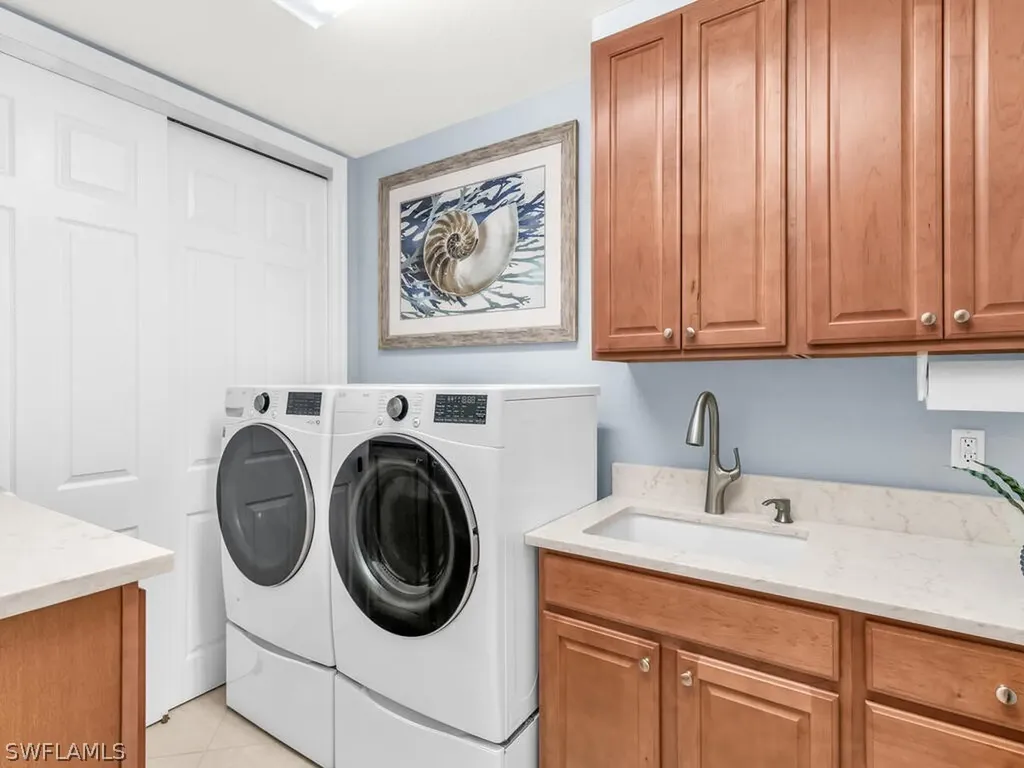 7873 Hawthorne Drive Naples FL 34113