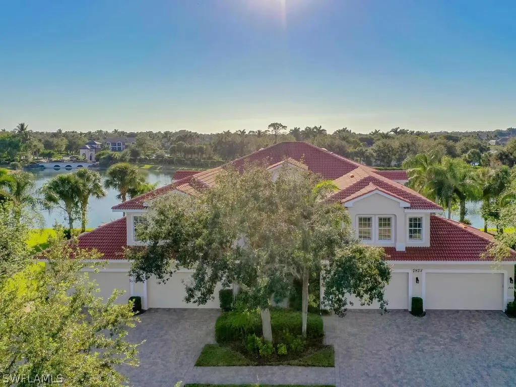 7873 Hawthorne Drive Naples FL 34113