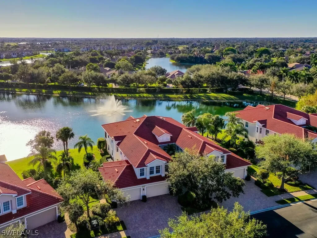 7873 Hawthorne Drive Naples FL 34113