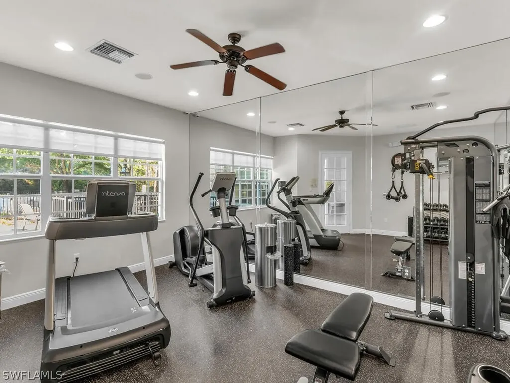 7873 Hawthorne Drive Naples FL 34113