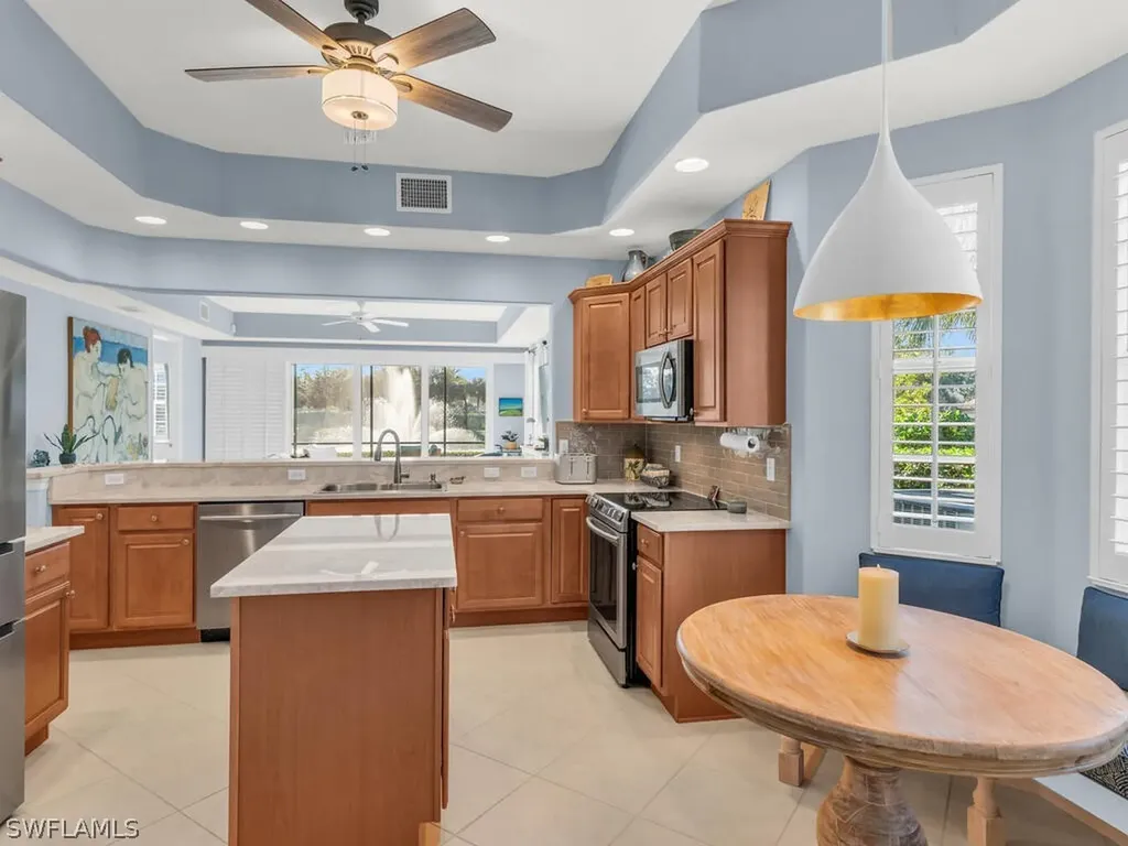 7873 Hawthorne Drive Naples FL 34113