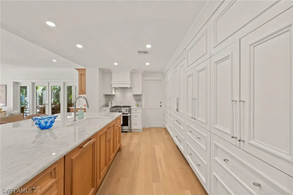 1949 Alamanda Drive Naples FL 34102