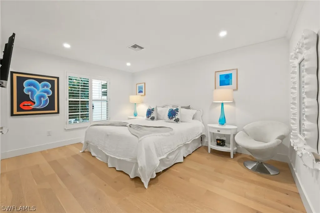 1949 Alamanda Drive Naples FL 34102