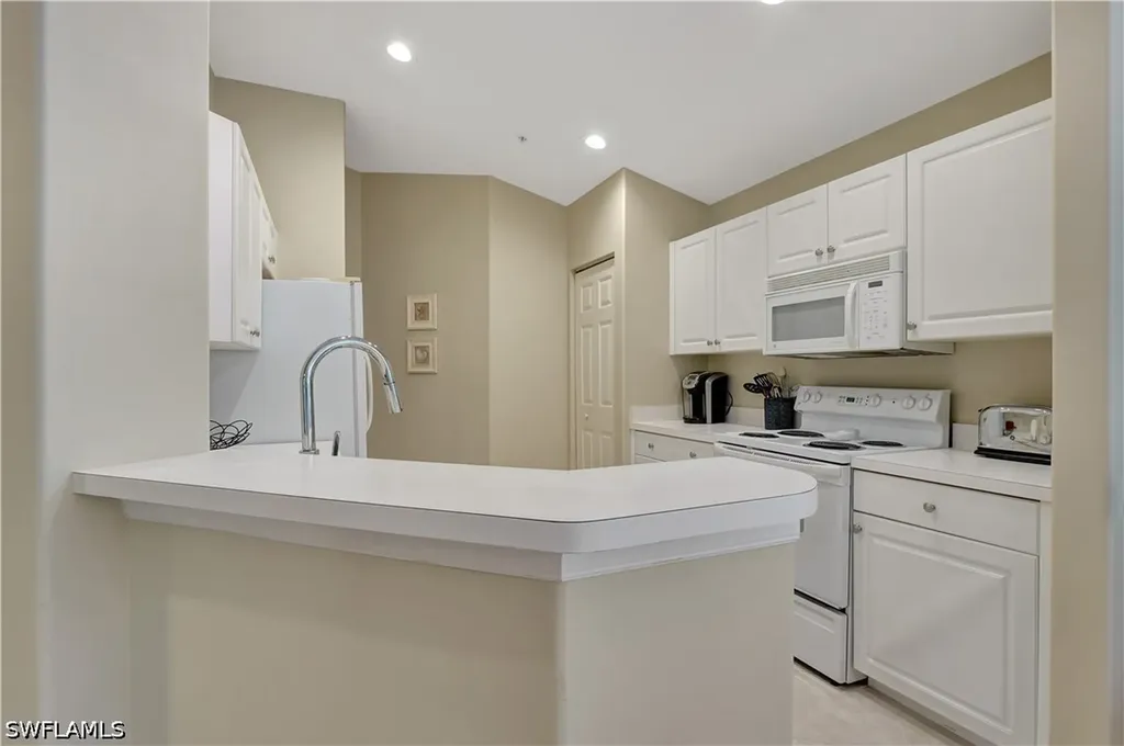 720 Tarpon Cove Drive Naples FL 34110