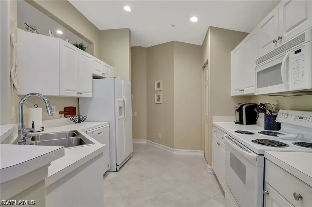 720 Tarpon Cove Drive Naples FL 34110