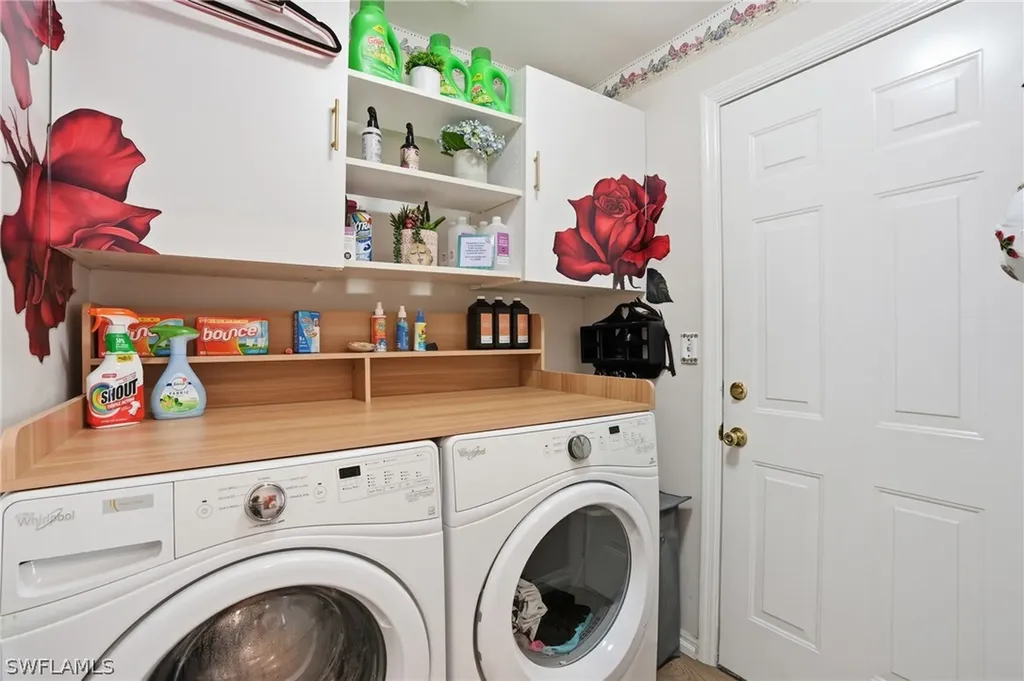 5320 Whitten Drive Naples FL 34104