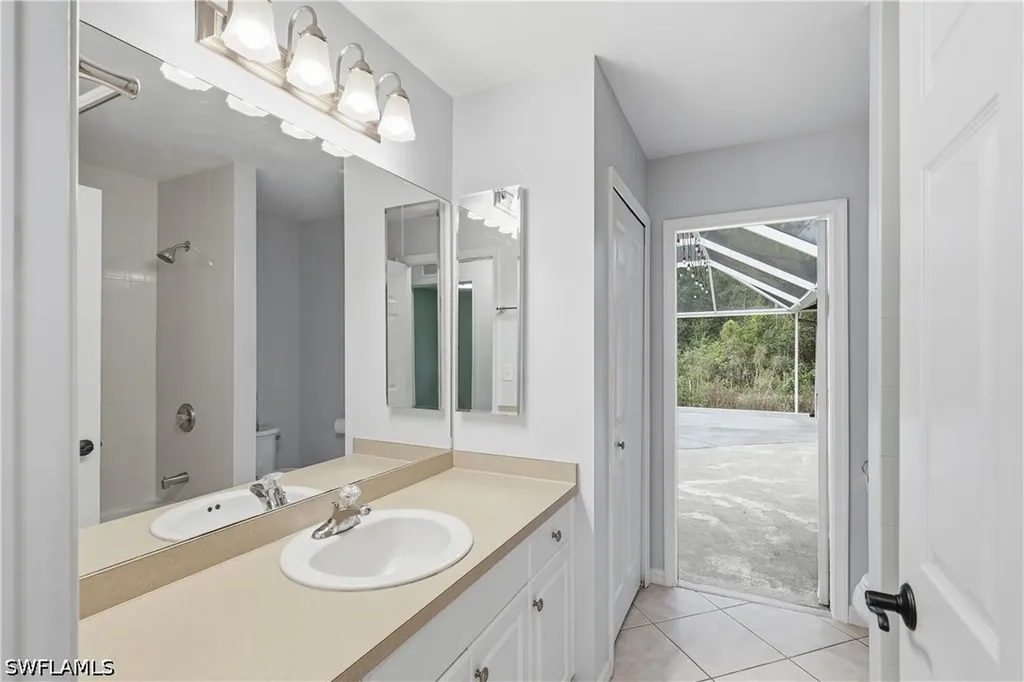 4480 47th Avenue NE Naples FL 34120