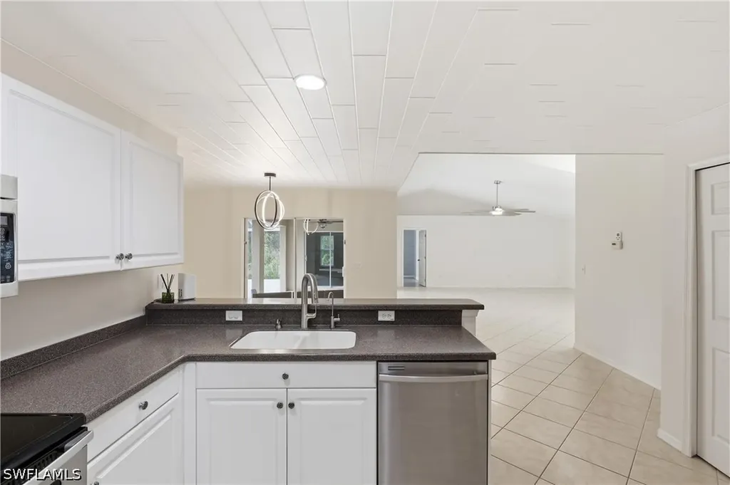 4480 47th Avenue NE Naples FL 34120