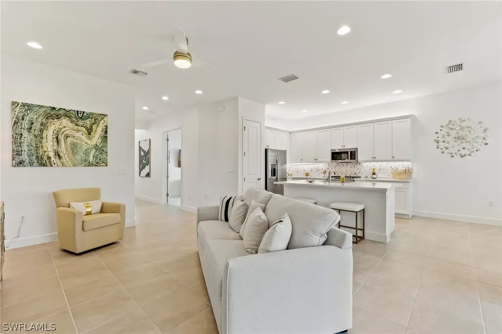12349 Dahlia Court Naples FL 34120